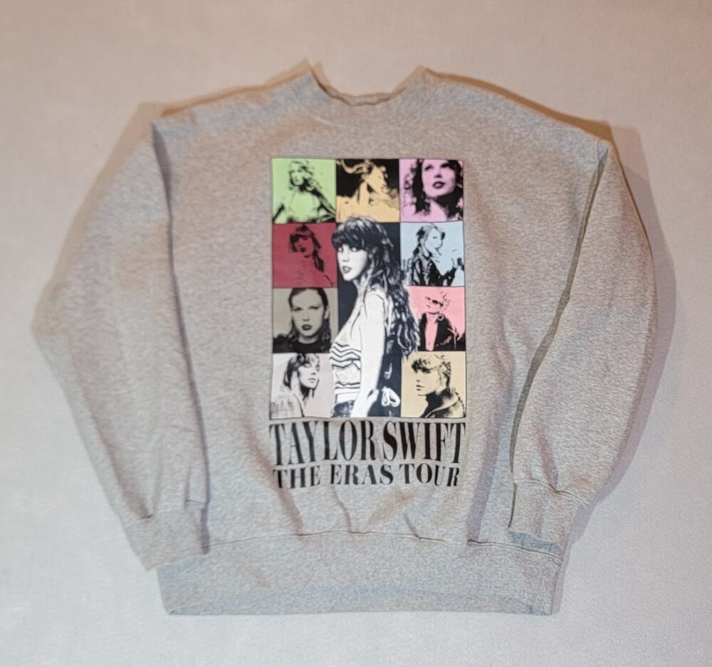 Taylor Swift The Eras Tour Graphic Crewneck Sweatshirt Small Like New